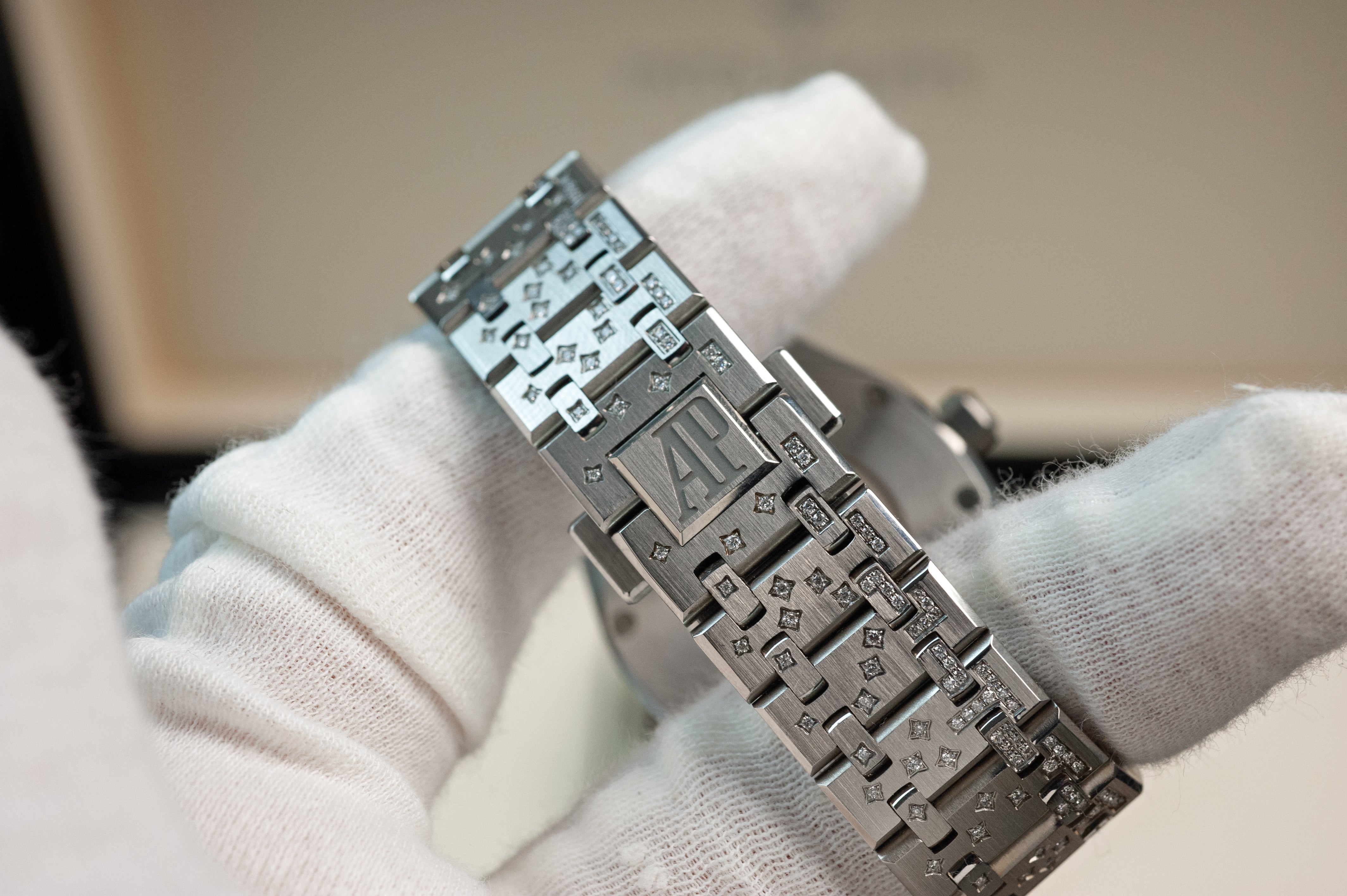 Audemars Piguet Royal Oak I Ref. 67651 ST I neuwertig I Full Set
