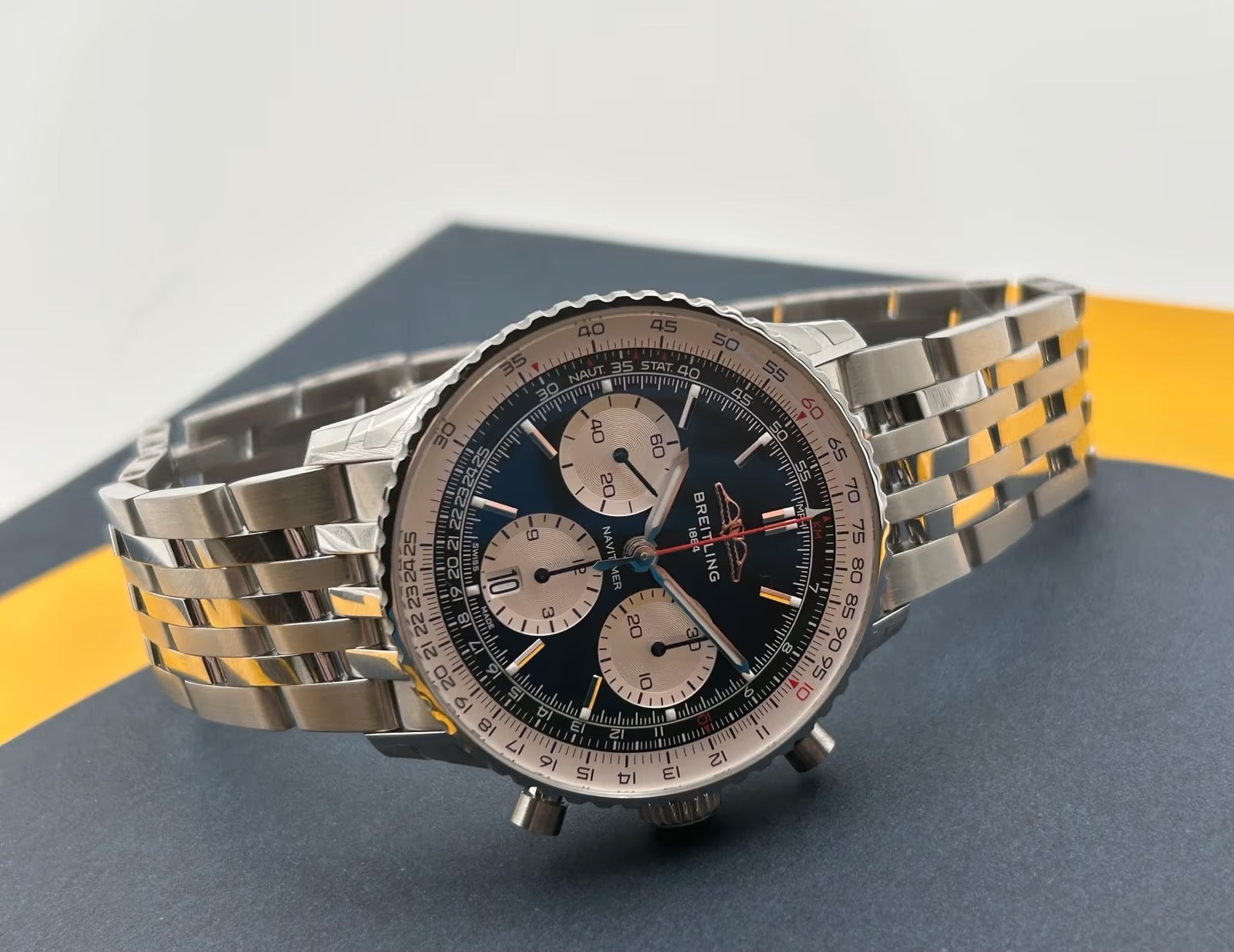 Breitling Navitimer Chronograph