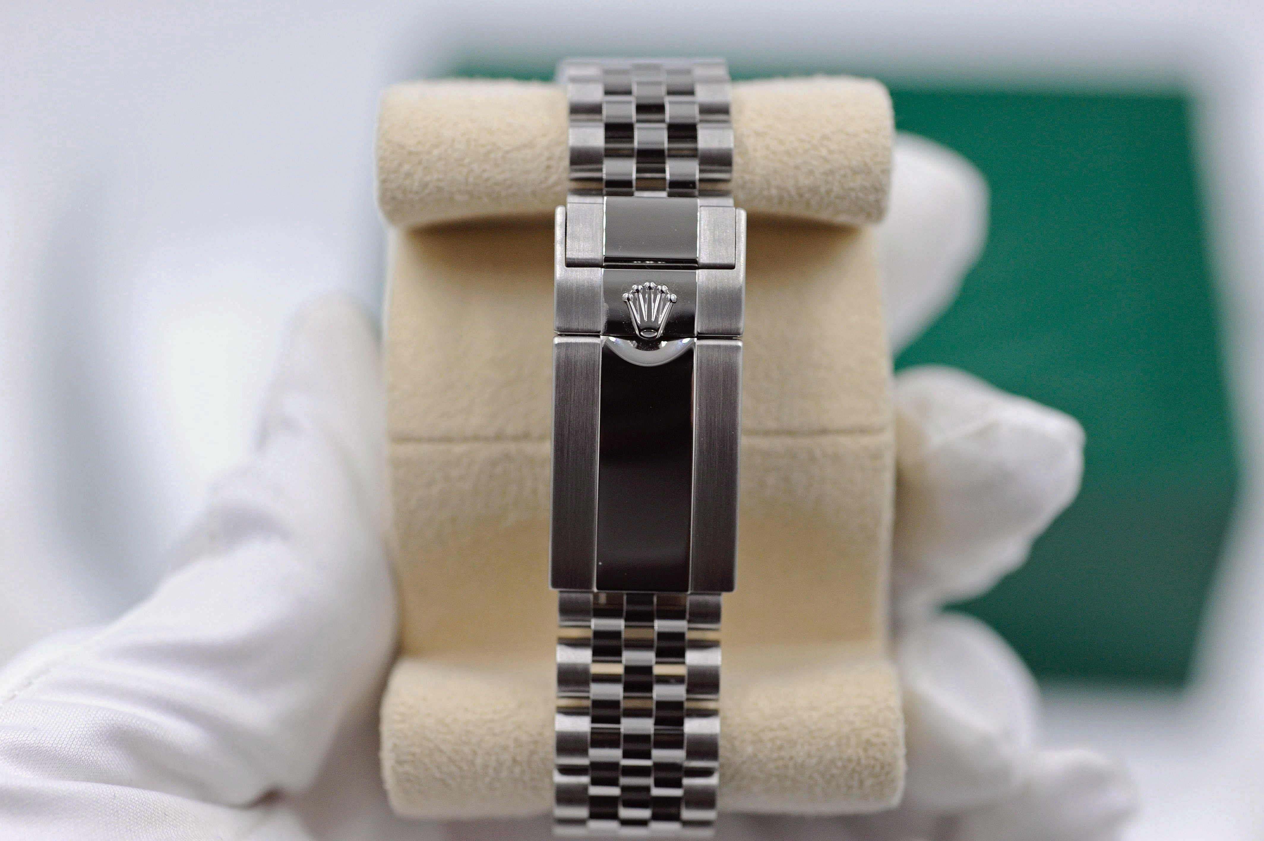 Rolex GMT-Master II 'Bruce Wayne' I Ref. 126710GRNR