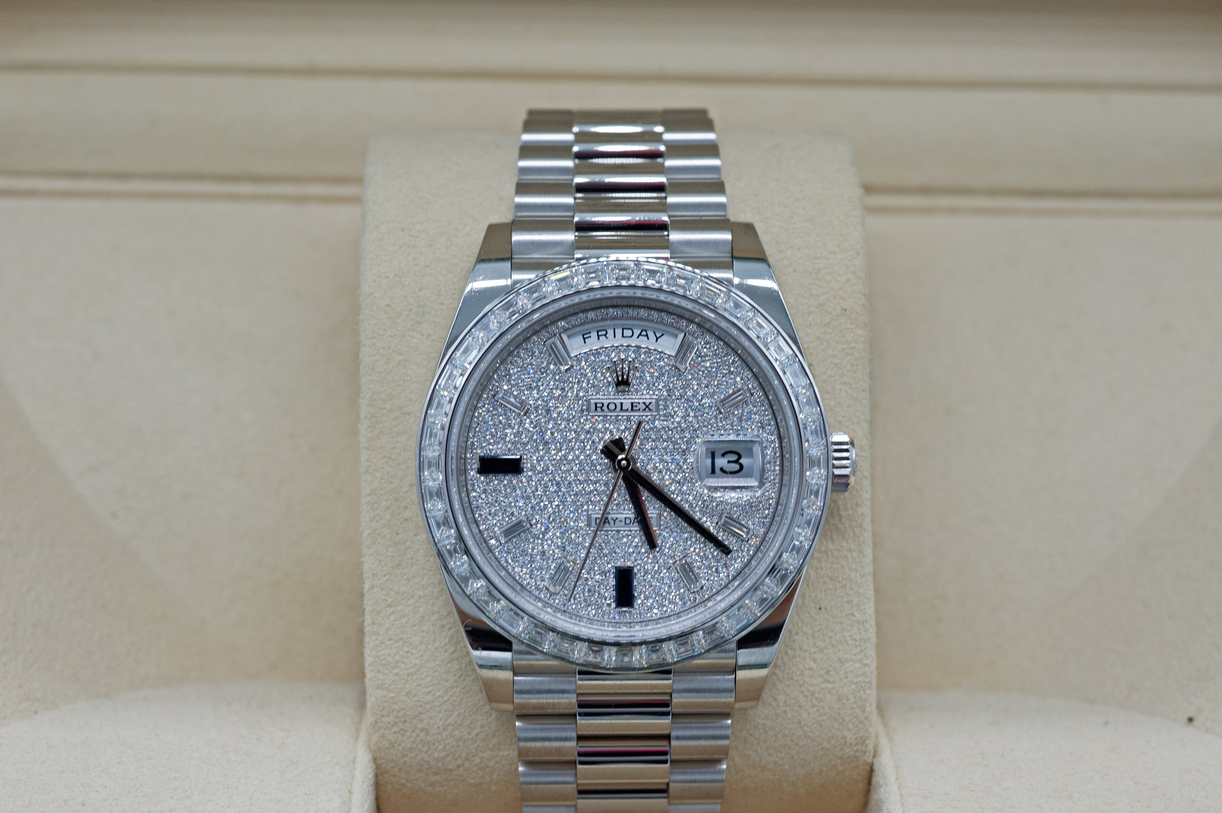 Rolex Daydate 40 Pave Dial I 2022 I ungetragen I Ref. 228396TBR