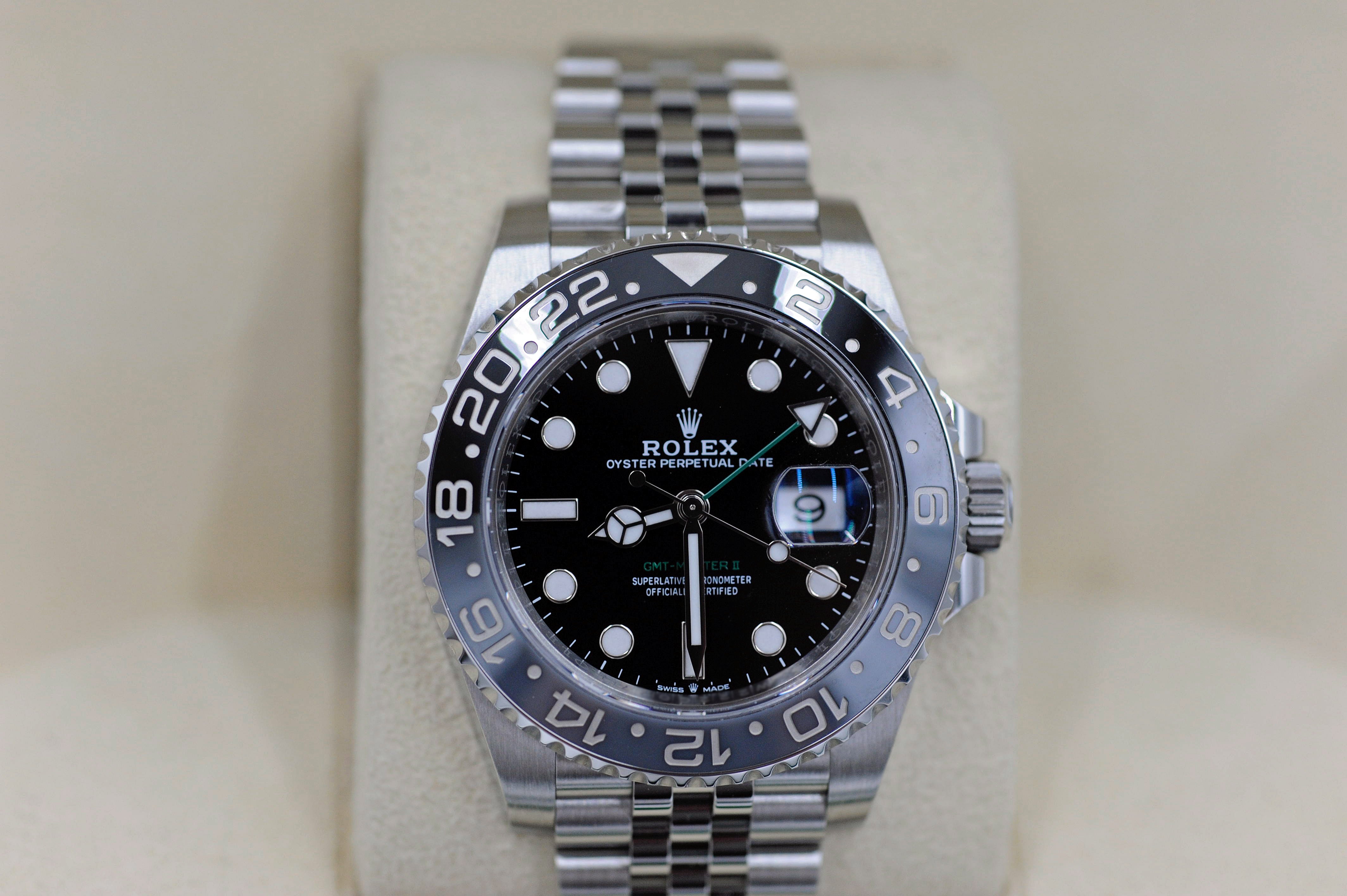 Rolex GMT-Master II 'Bruce Wayne' I Ref. 126710GRNR