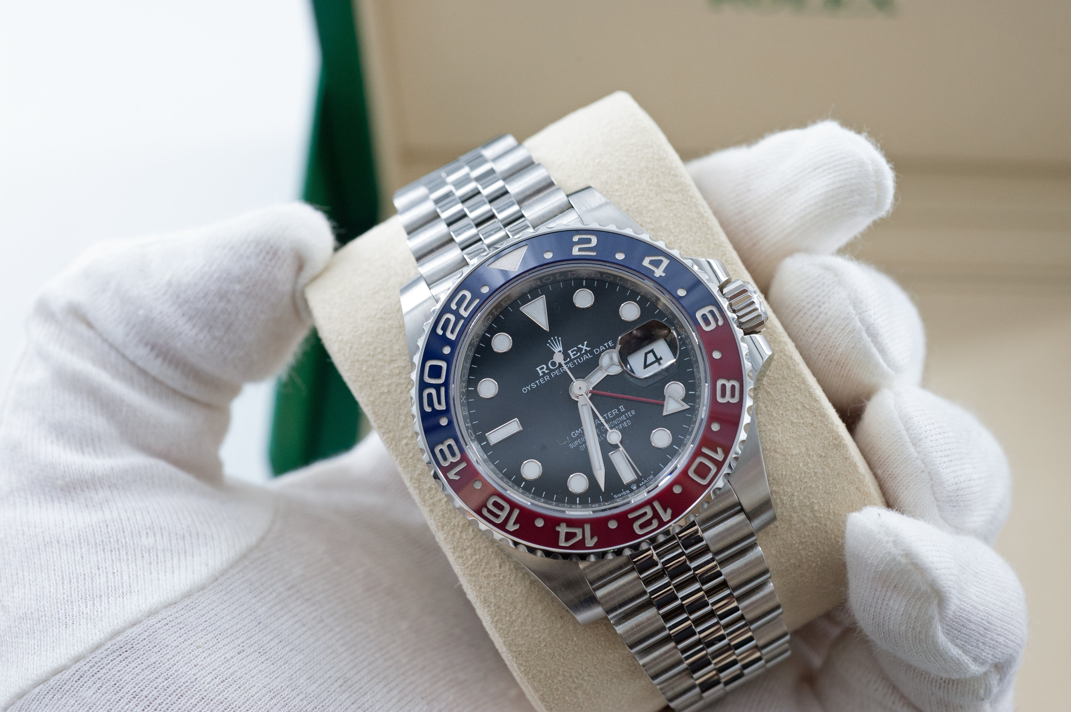 Rolex GMT-Master II Pepsi I Ref. 126710 BLRO I neuwertig I Full Set